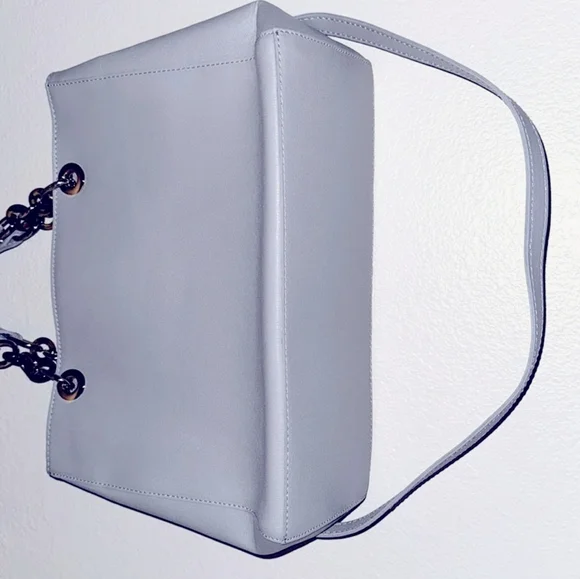 Vera Pella Soft Gray Women's Tote Bag - Picture 4 of 9